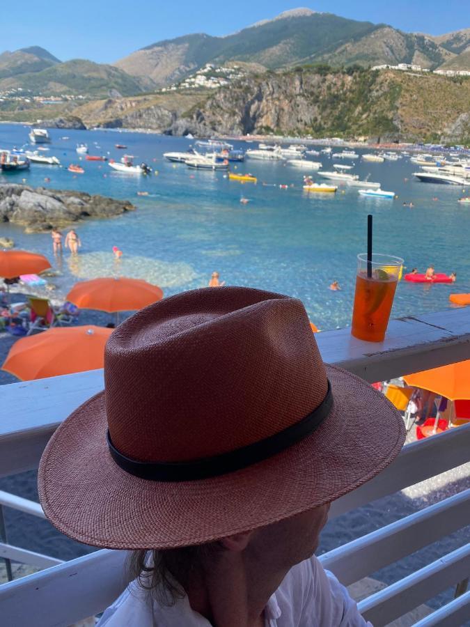 B&B Villa La Petra サン・ニコーラ・アルチェッラ エクステリア 写真