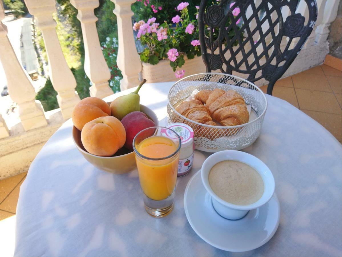 B&B Villa La Petra サン・ニコーラ・アルチェッラ エクステリア 写真
